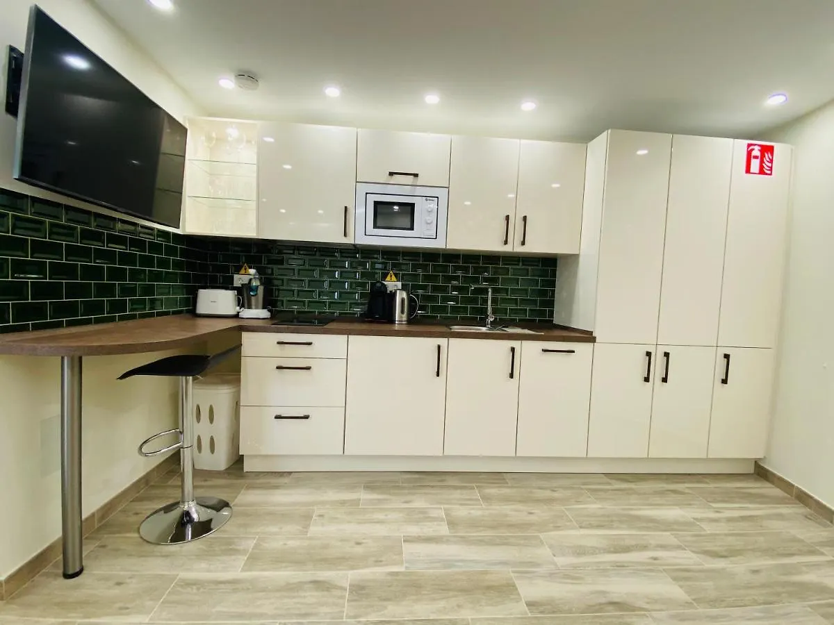 Studio-Near The Beach, Bbq And Seawater Pool Marbella Spain